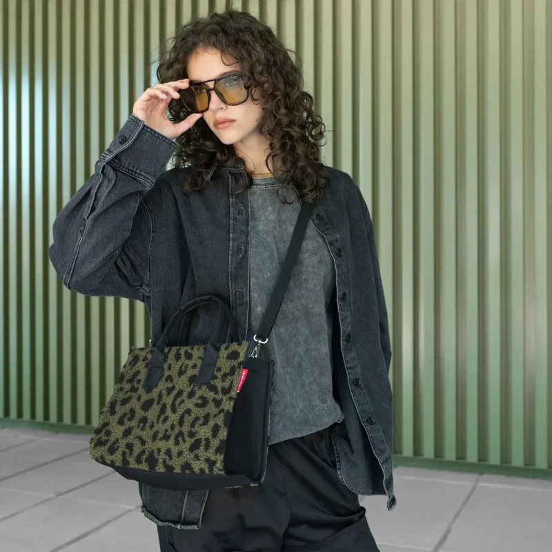 daily shopper XS teddy leo olive - Image 3