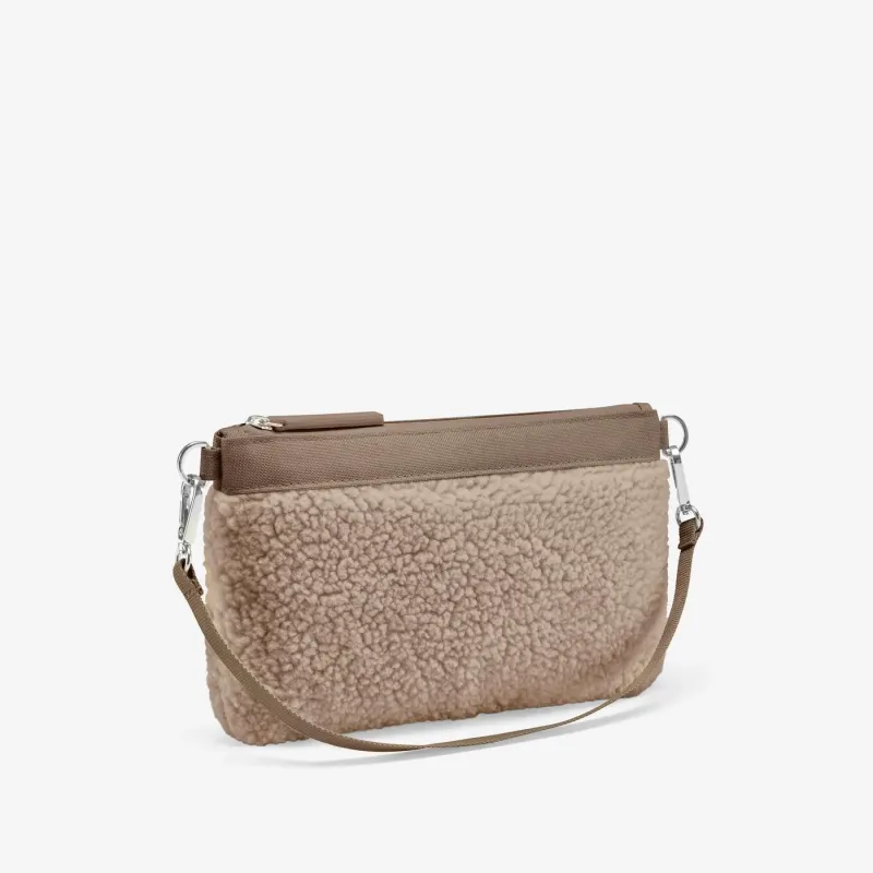 mini pouch teddy brown - Image 3